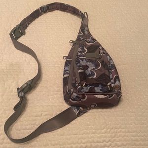 Vera Bradley small shoulder bag